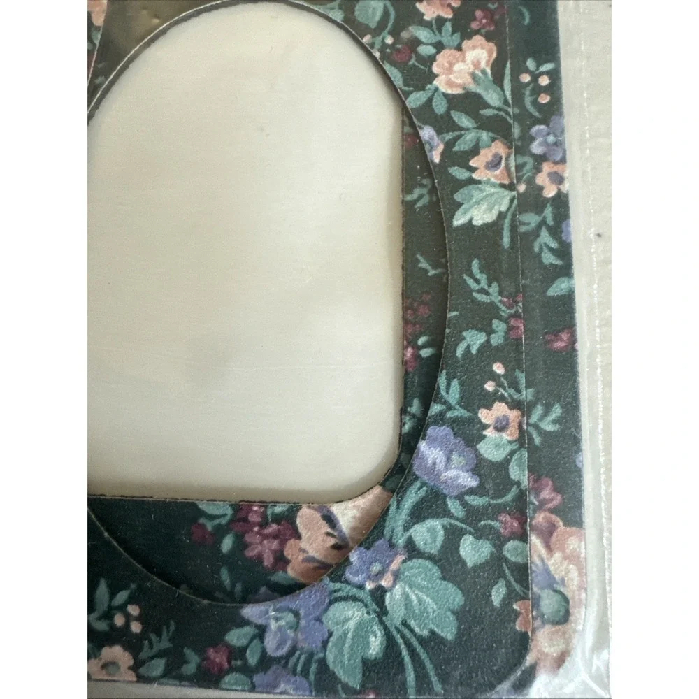 VTG Picture Frame Fridge Magnets Floral Cottage 5pc Set